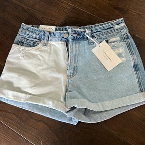 Buckle two tone Jean denim shorts NWT